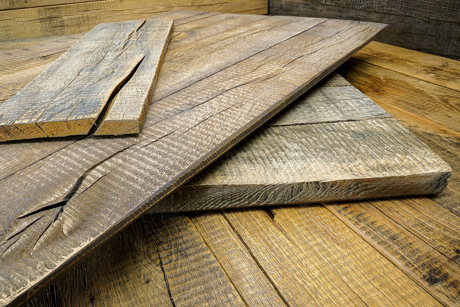 Vintage-Holz wirkungsvoll in Szene setzen