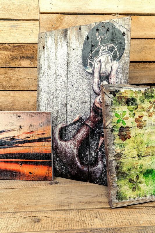 Holzdruck: Europalette von Hand vorgeweißt Holzbild collage Vintage Palettenholz Upcycling