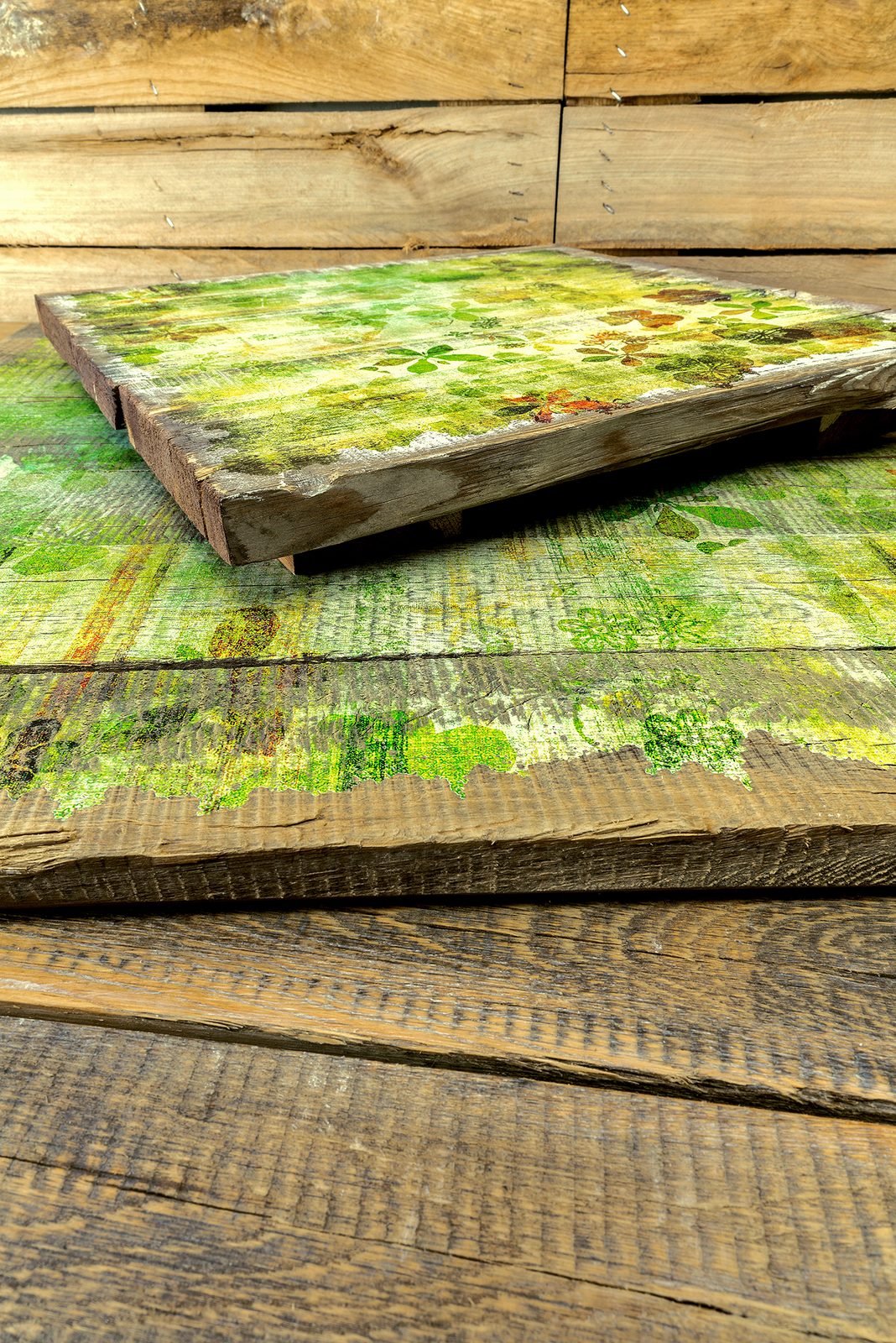 Holzdruck mit partiellem Weiß
